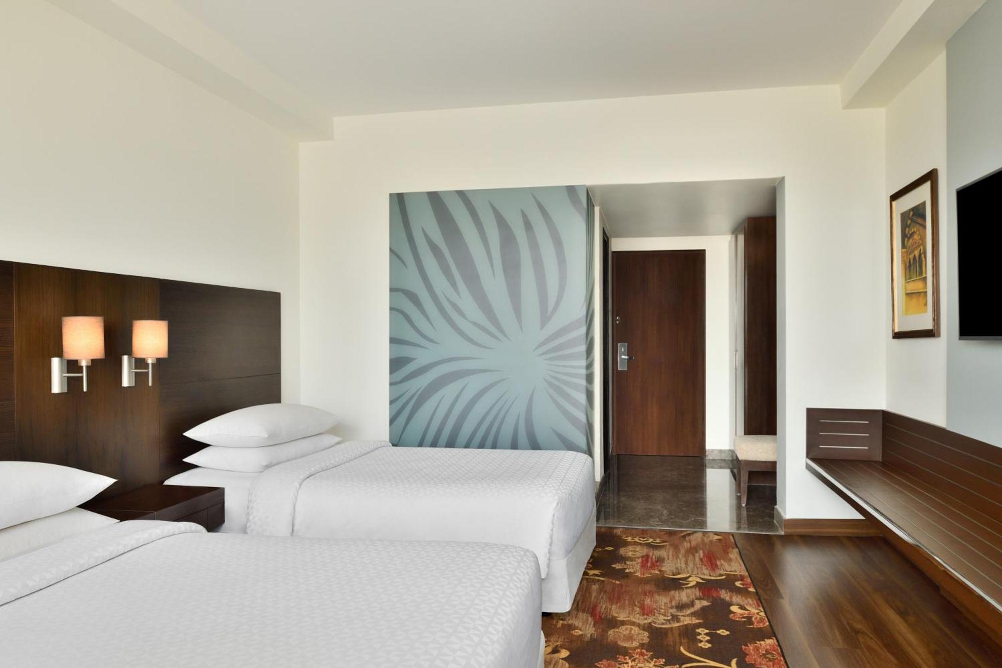 Four Points By Sheraton Jaipur, City Square Εξωτερικό φωτογραφία
