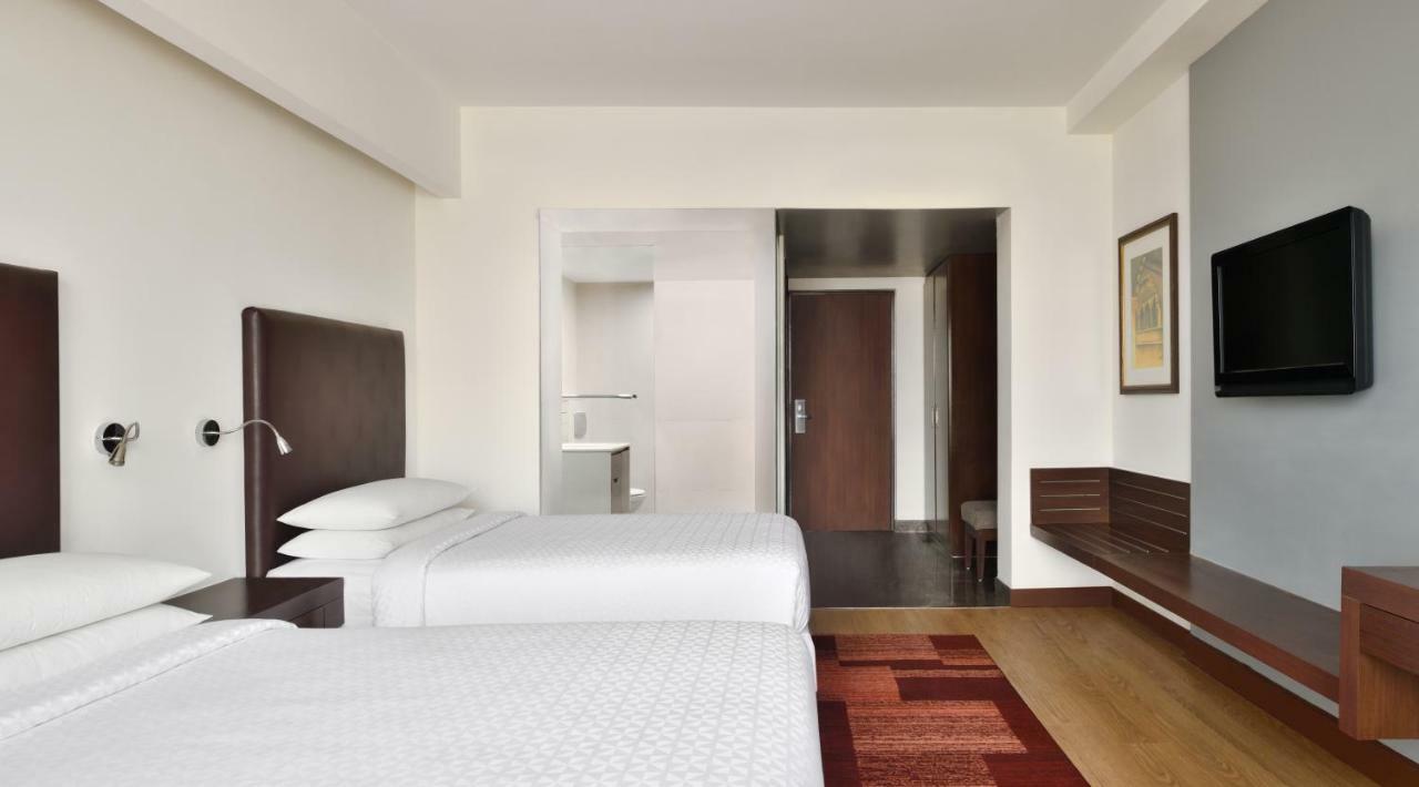 Four Points By Sheraton Jaipur, City Square Εξωτερικό φωτογραφία